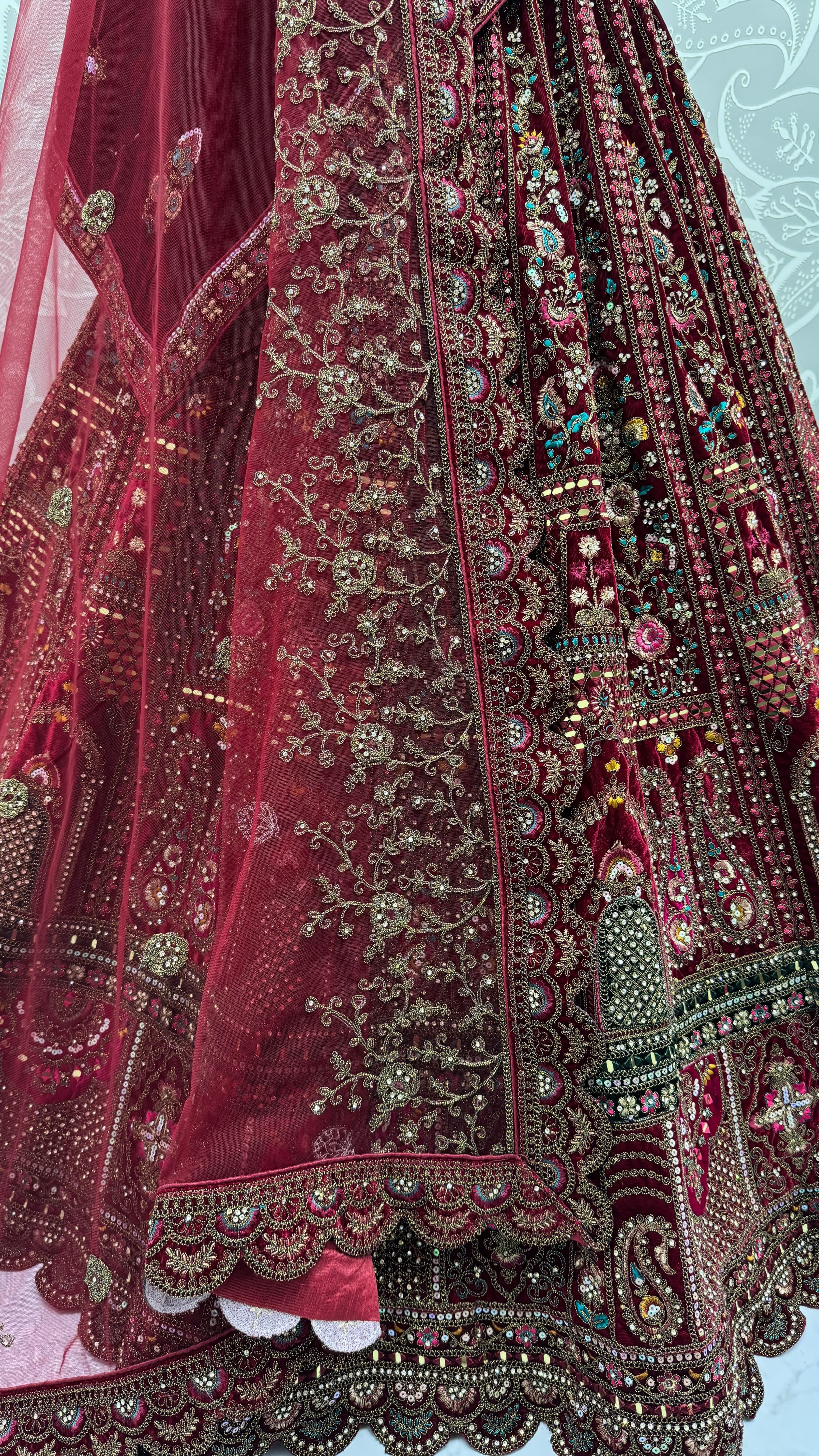 Gracious Heavy Dupatta And Hand Mirror Crafted Bridal Lehenga Choli 